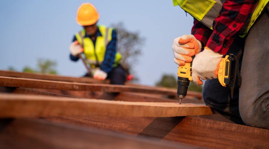 Professional residential roofers in Tipp City, OH